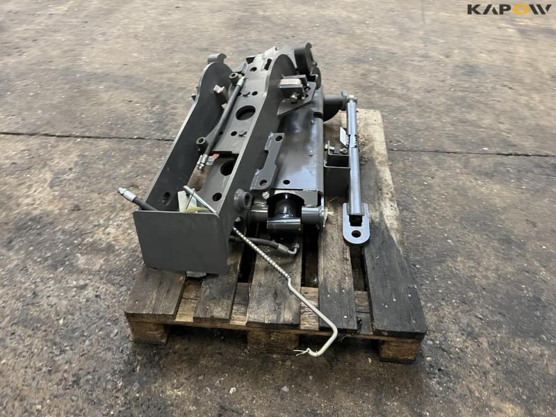 Valtra hitch hook 8
