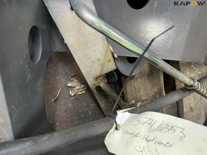 Valtra hitch hook 13