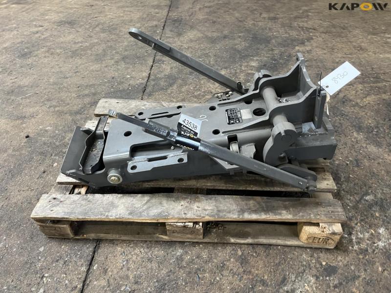 Valtra hitch hook 2