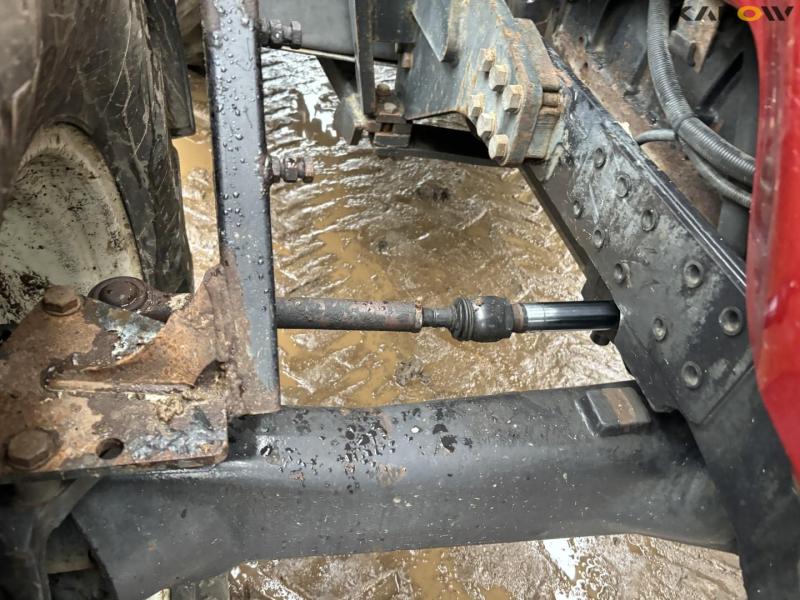 Valtra T150 tractor with front loader 21