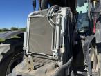 Valtra T214 Versu tractor with front lift 81