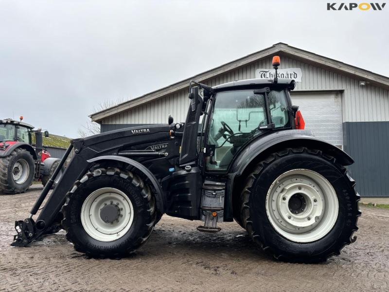Valtra T234 front loader tractor 8