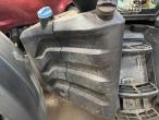 Valtra T235 Twintrac tractor with front linkage - reversible 41