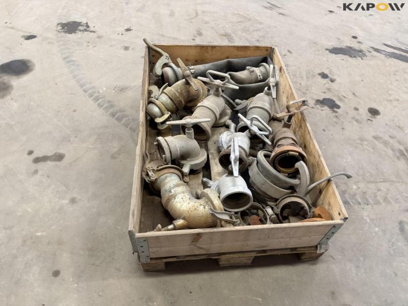 Water couplings and taps 4