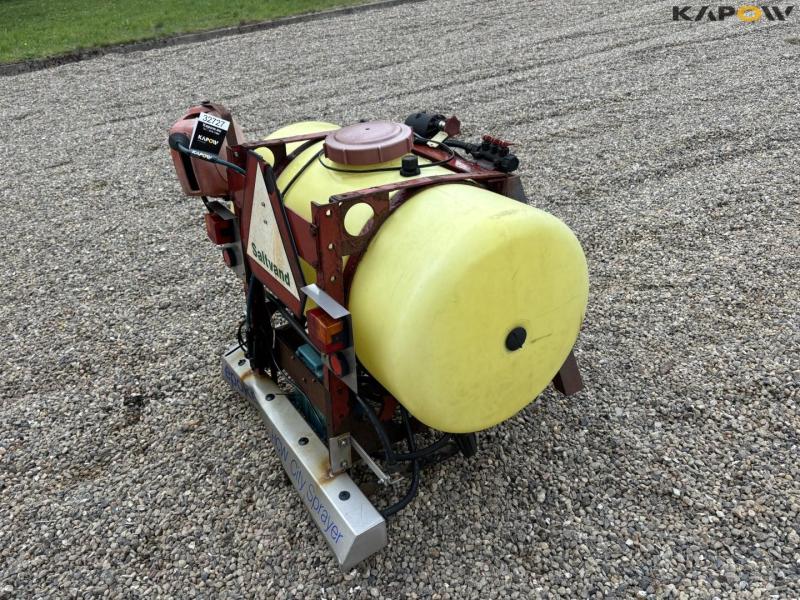 Water spray with A-frame 5