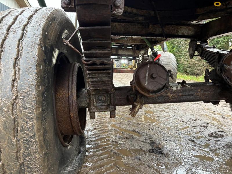 Water wagon / dan manure 17