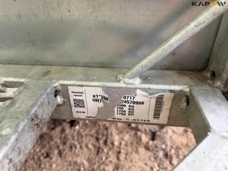 Variant 3518m4 machine trailer 17