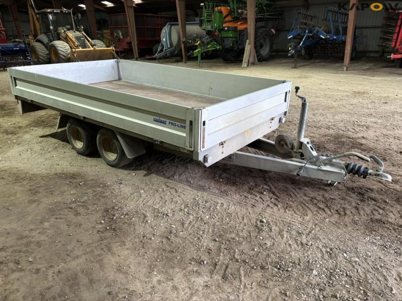 Variant pro-line trailer 3