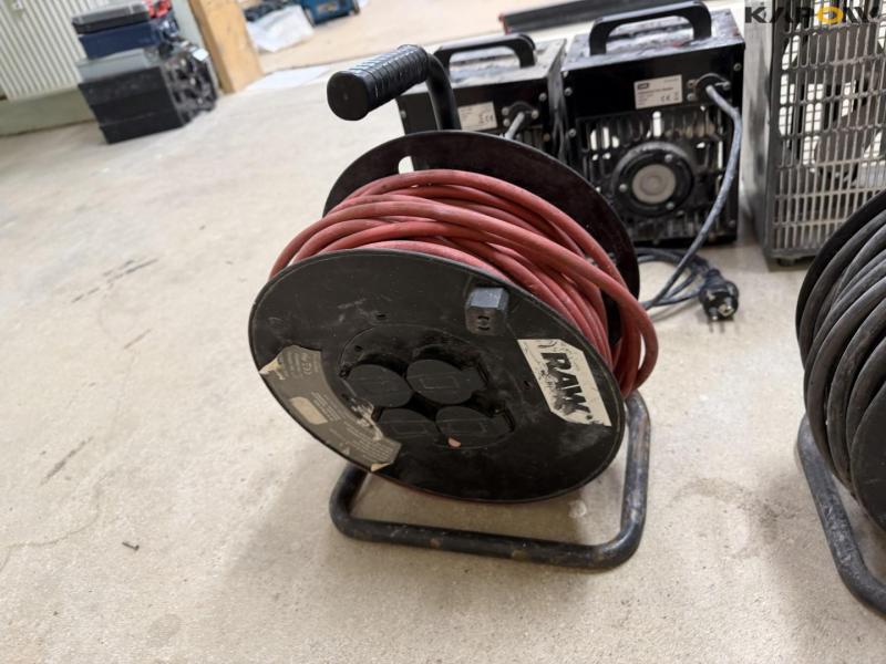 Heater fan and cables 18