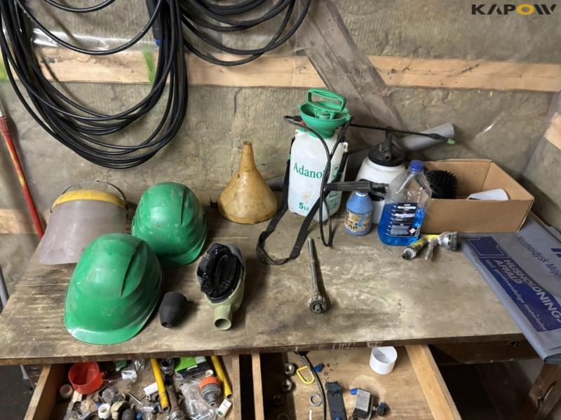 Washing equipment 21