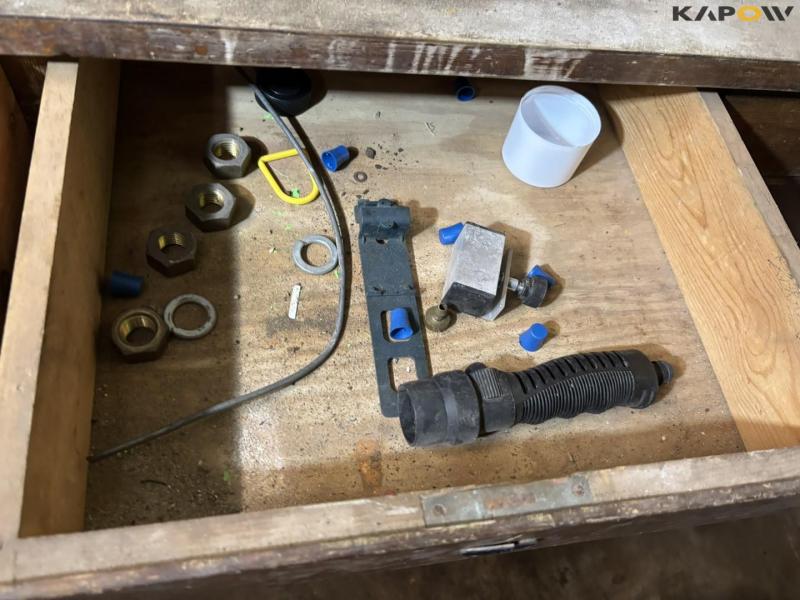 Washing equipment 32