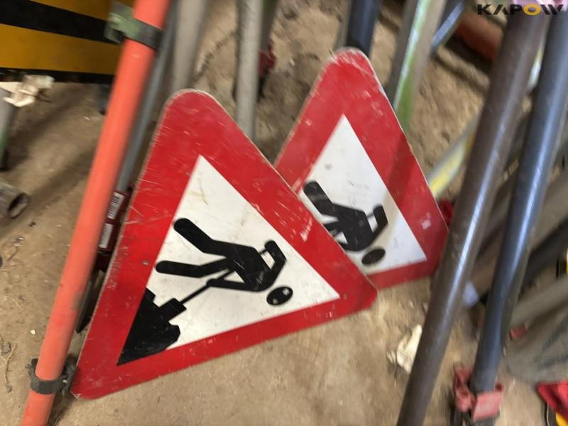 Road signs 10