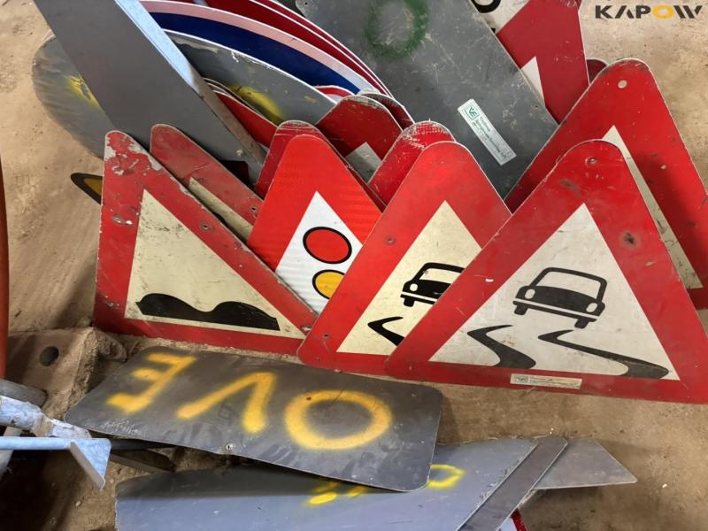 Road signs 20