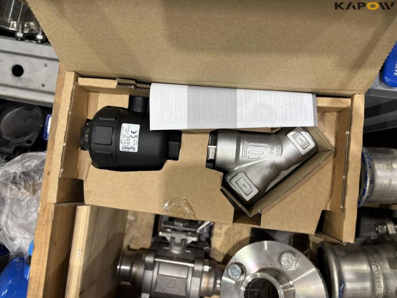 Valves - Actuators 32