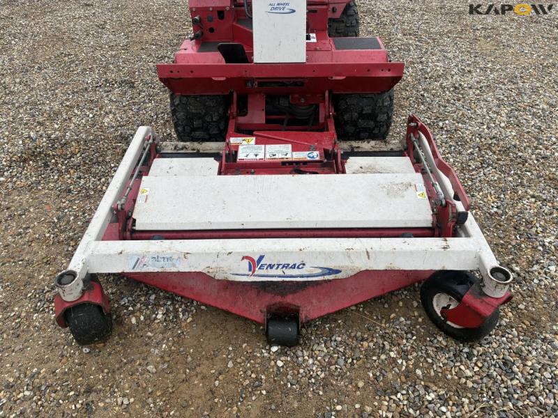 Ventrac 3200 lawn mower 17