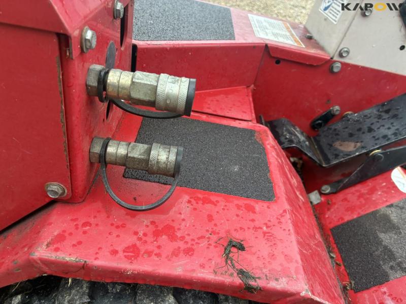 Ventrac 3200 lawn mower 21