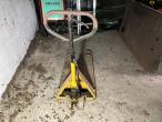 Vestergård B113-579 pallet truck 2