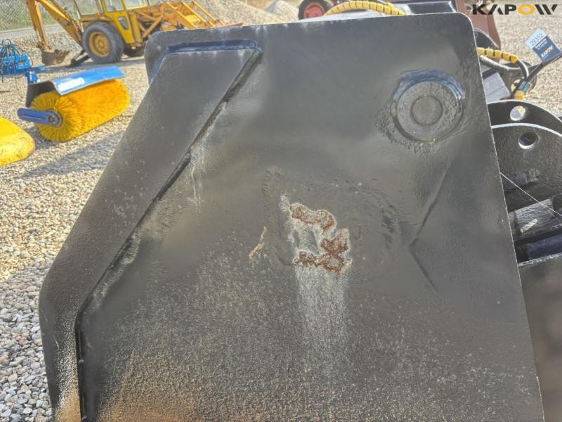 Viby Jern high-tip bucket with Volvo hitch 30