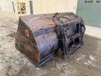 Viby Jern high tip bucket with Volvo hitch 7