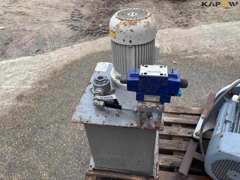 Vickers PU60 hydraulic station 5
