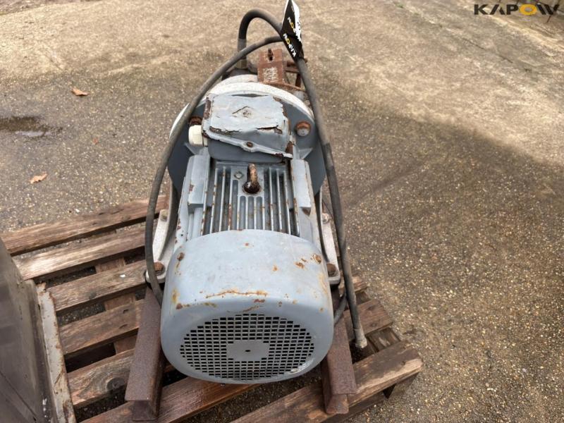 Vickers PUB hydraulic pump 3