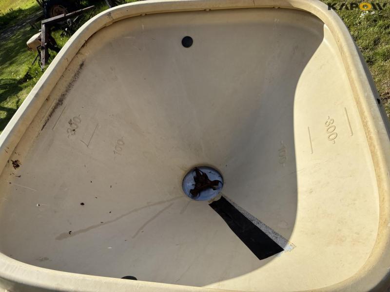 Vicon 22105 fertilizer spreader 7