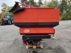 Vicon RS-W fertilizer spreader 8