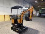Vicsec VC 13D mini excavator 3