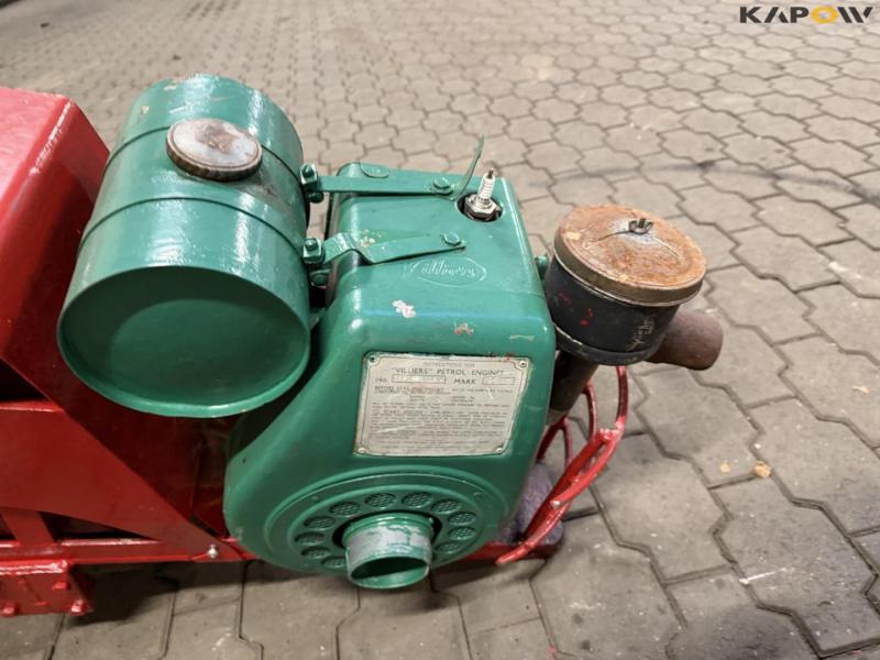 Villiers one-wheeled tool carrier 14