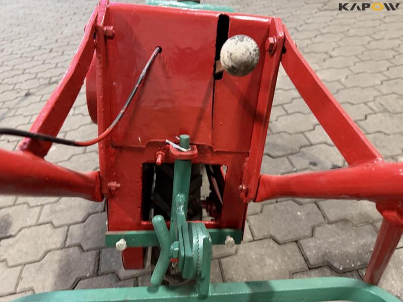 Villiers one-wheeled tool carrier 20