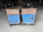 Tilting container 6