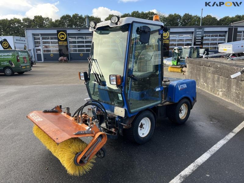 Vitra 2037 tool carrier with sweeper 1