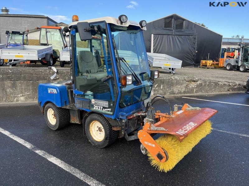 Vitra 2037 tool carrier with sweeper 3