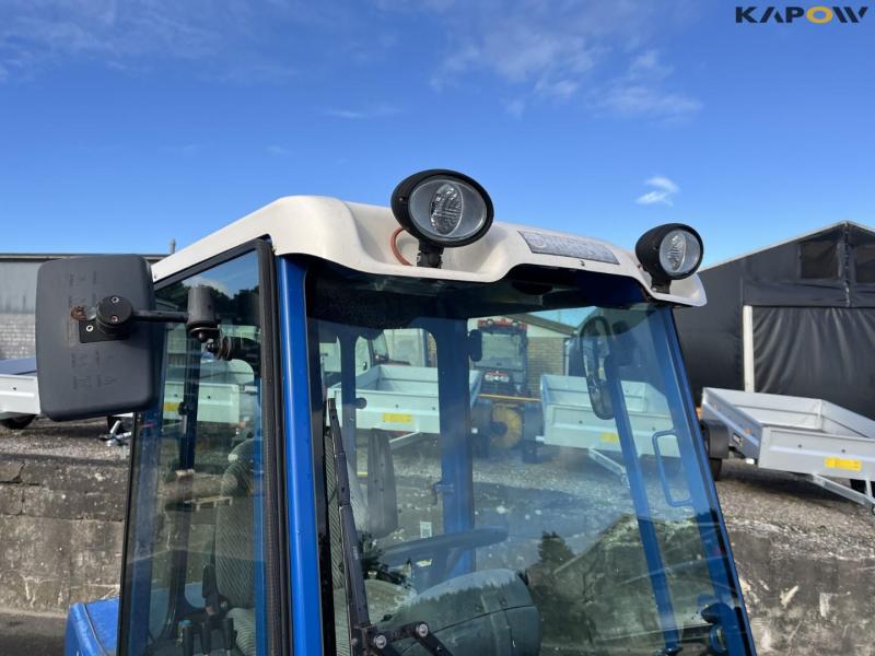 Vitra 2037 tool carrier with sweeper 14