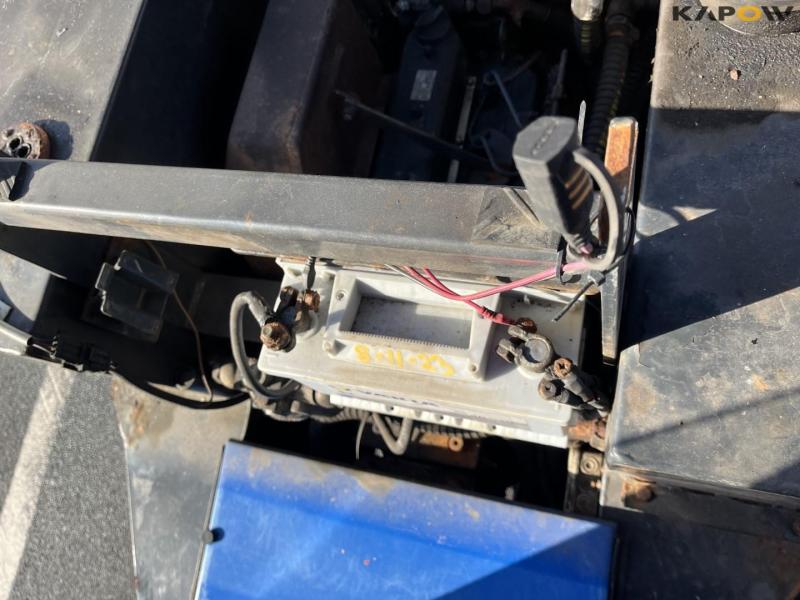 Vitra 2037 tool carrier 16