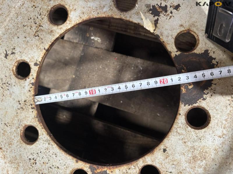 Wagon wheel 385/65-22.5 7