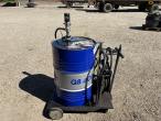 Trolley with oil pump 6