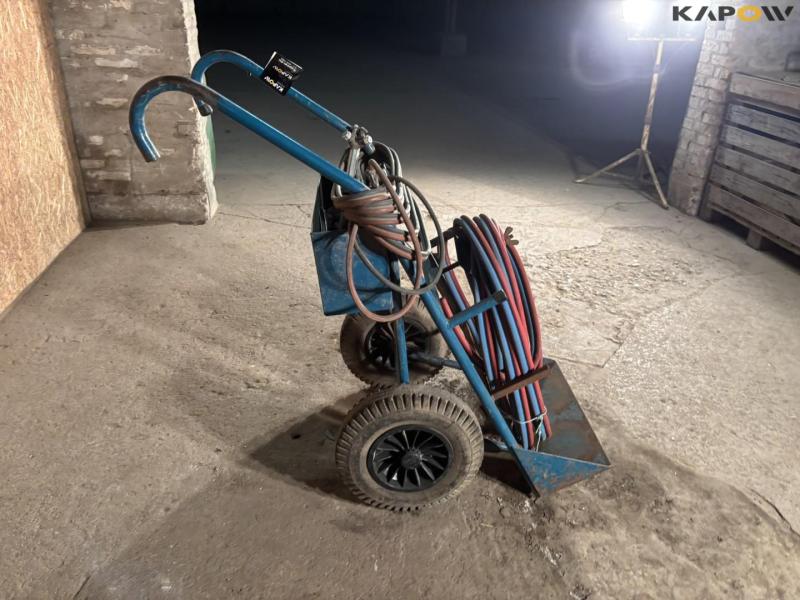 Trolley for Oxygen and Gas Cylinders 4