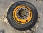 Wagon wheel 265/70-19.5 11