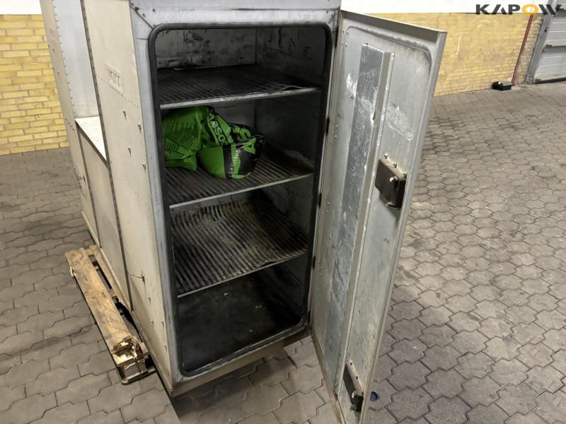 VOKA cabinet for truck 9