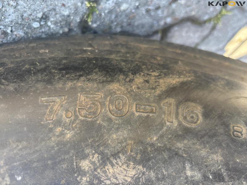 Volvo 2250 tractor 16