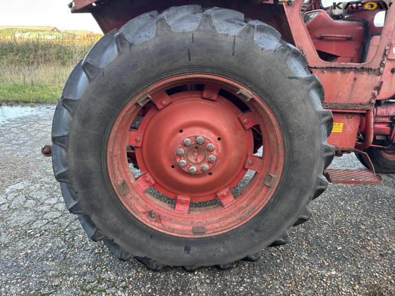 Volvo 650 Trac-Trol tractor 32