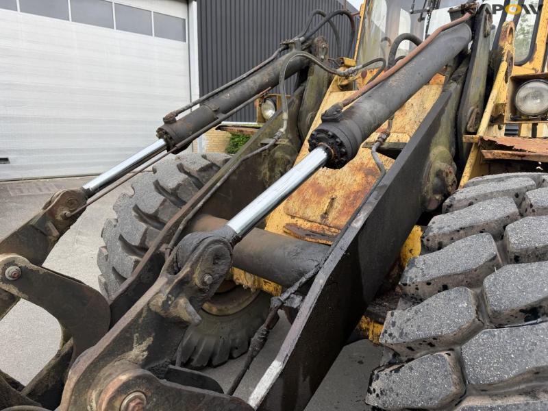 Volvo BM4400 loader 11