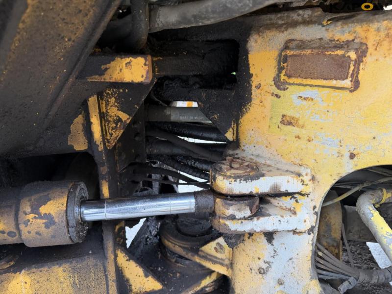 Volvo BM4400 loader 23