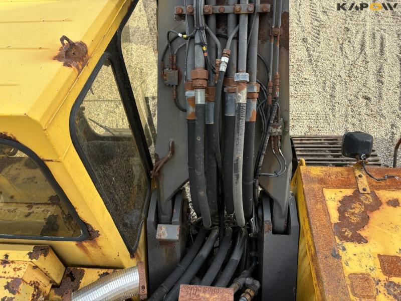 Åkerman EC 300 excavator 37