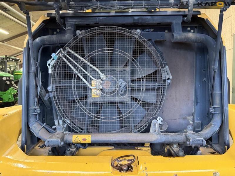 Volvo L110G loader 65