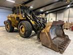 Volvo L90 loader 3