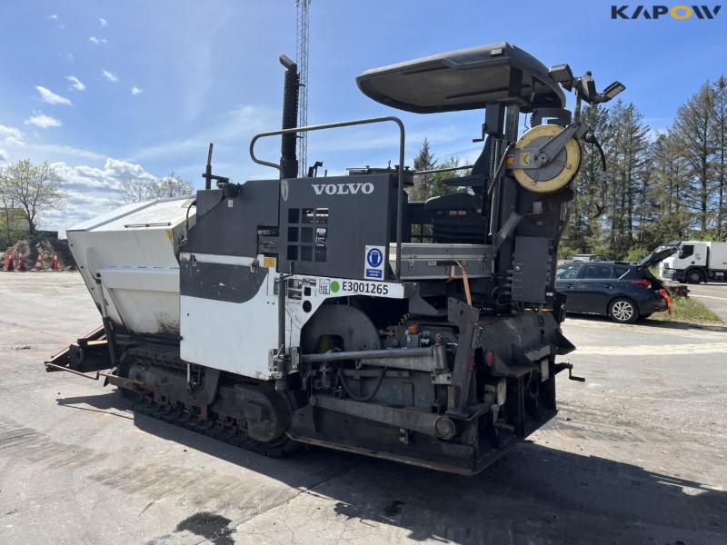 Volvo P2820C asphalt paver 7
