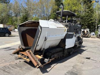 Volvo P2820C asphalt paver