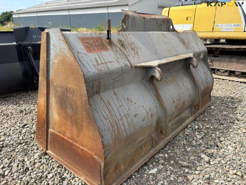 Volvo bucket 280 cm 7